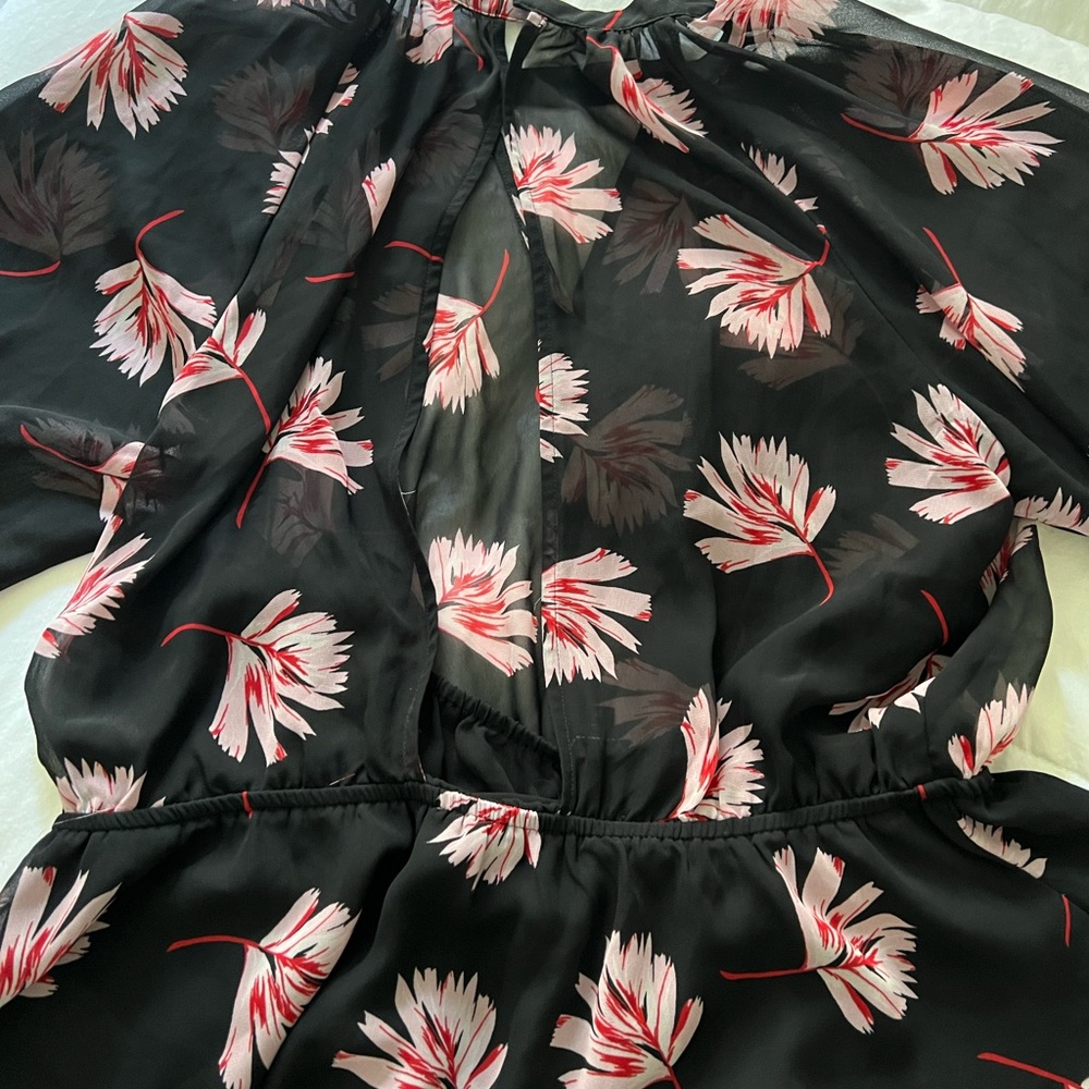 Express Floral blouse - Picture 2 of 2
